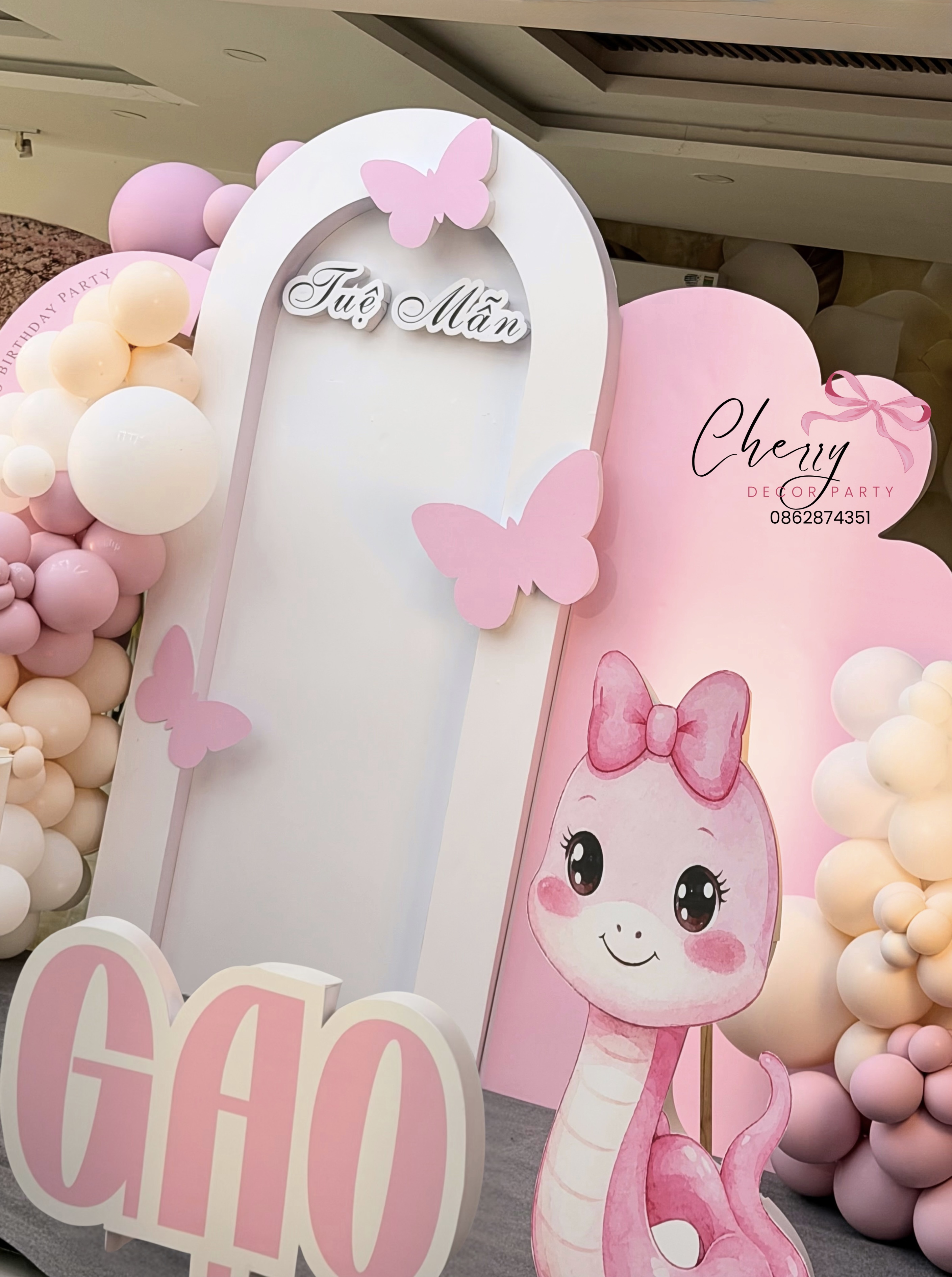 Mẫu trang trí tone hồng bướm — ảnh 5