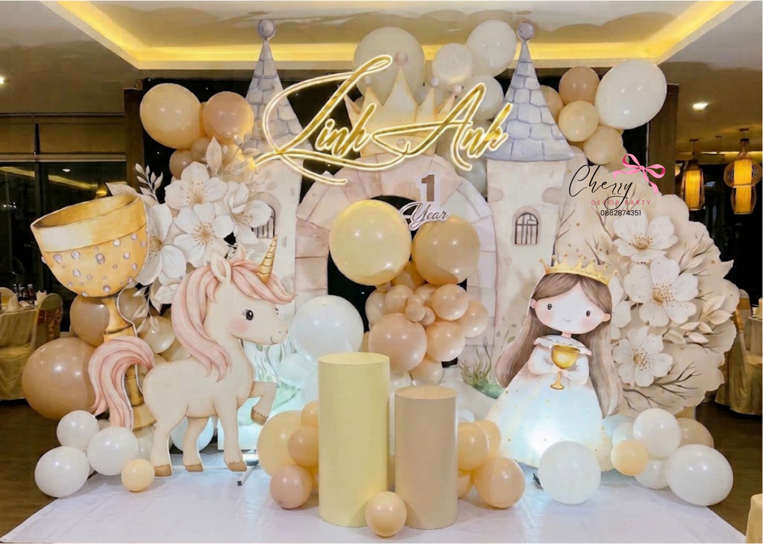 Mẫu trang trí công chúa lâu đài — Cherry Decor Party